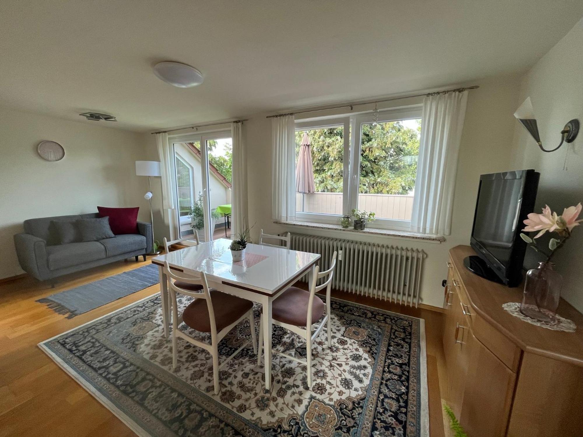 Schoene Wohnung, Bodenseenaehe Ravensburg Dış mekan fotoğraf